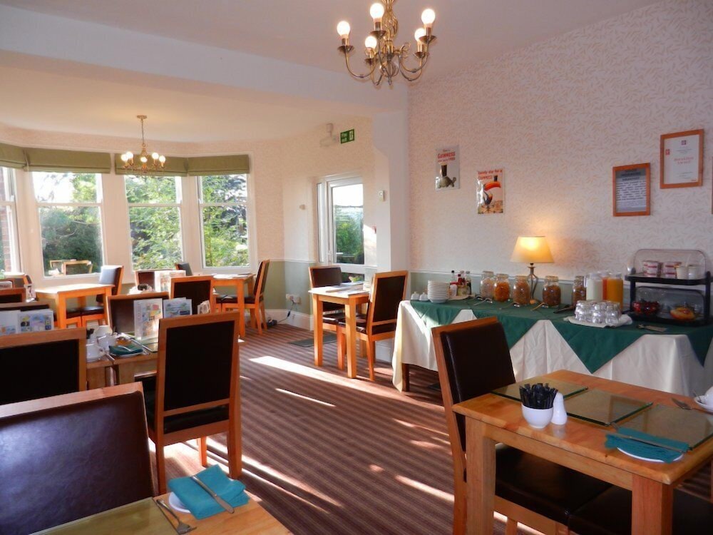 Yelverton Vacations - Overcombe House - Property Image 6