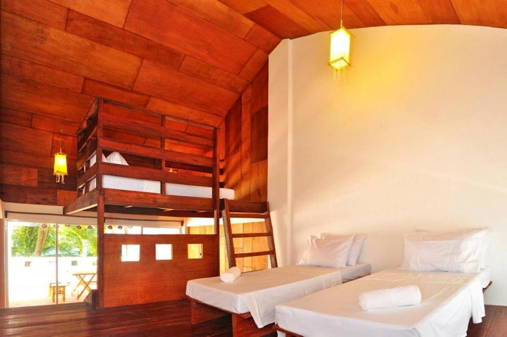 Boracay Coco Huts