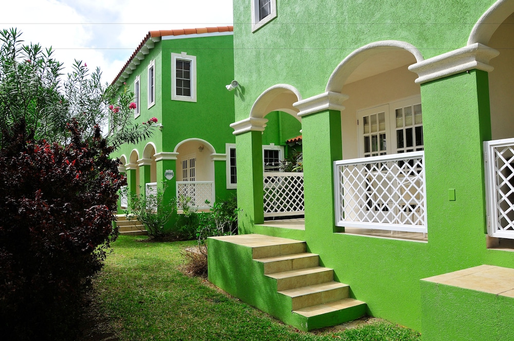 ZenBreak - Anidale Spacious Condo