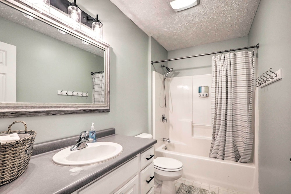 Beulah Family Home 2 Mi to Dtwn Beach! - Property Image 3