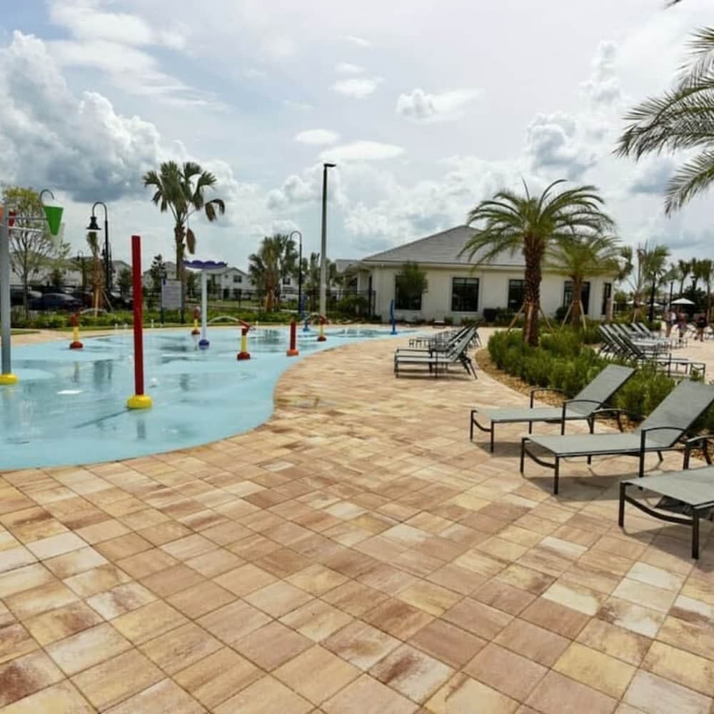 3120 Unit 406 Stunning 2B Apartment
