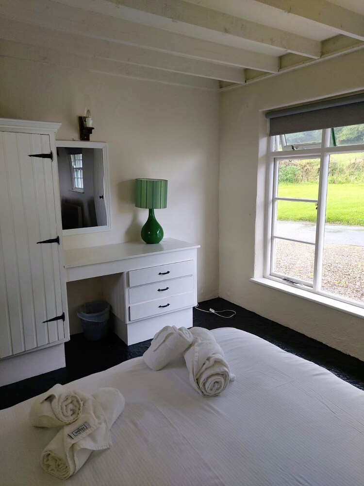 Corofin Lake Cottage No 3