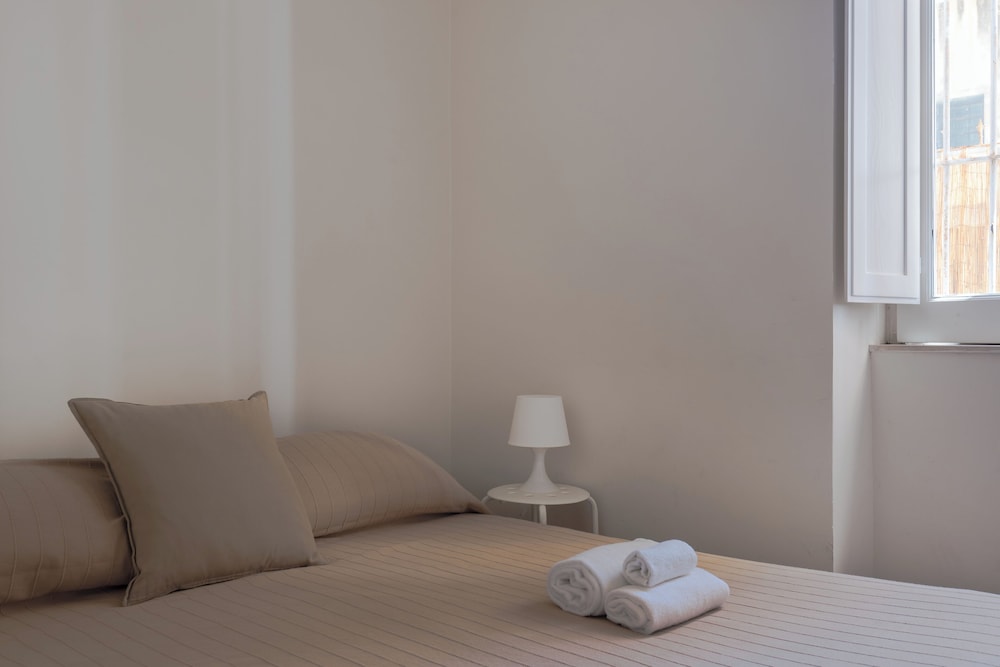Darsena Apartments by Wonderful Italy
