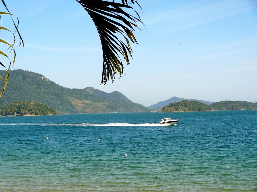Casa Verde e Mar