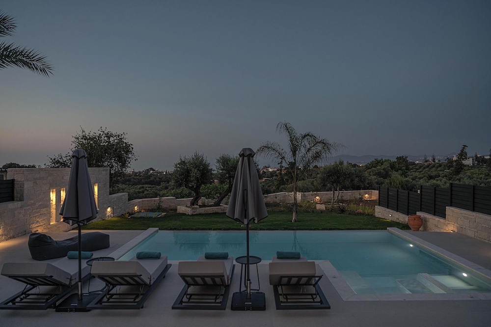 Kymélia Luxury Residences With Sea View