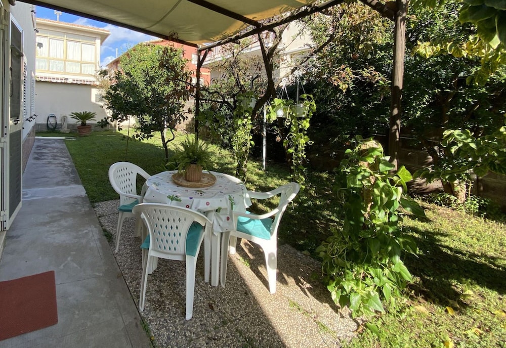 Three-room Apartment Sleeps 3 IN THE NEW Town Area - Ref Costa-rif Costa