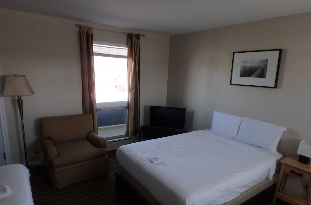Wheel Inn Motel