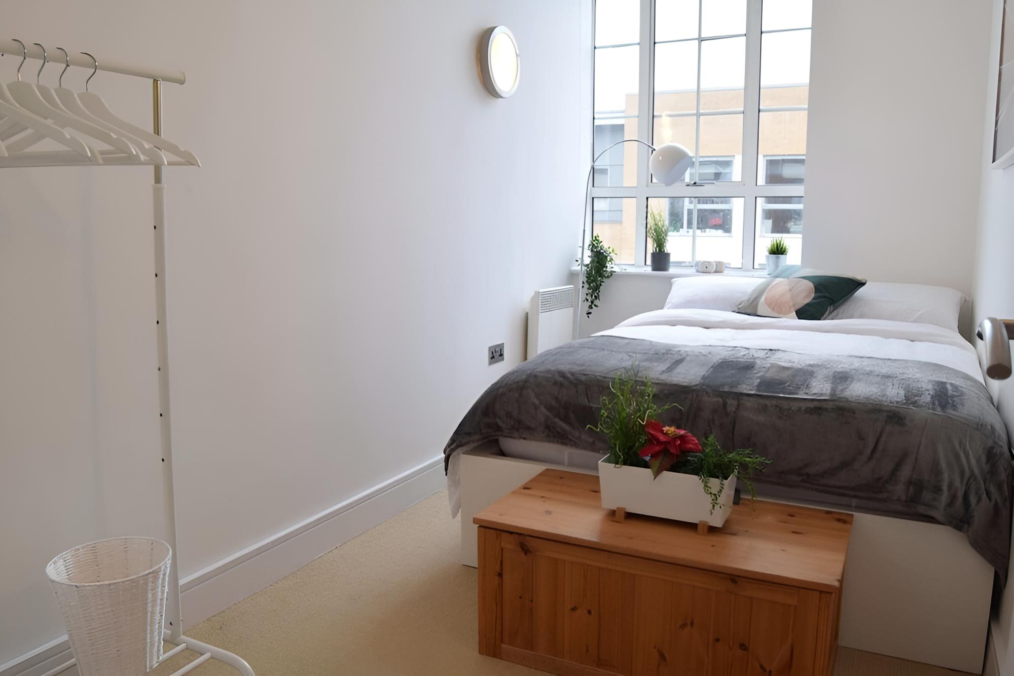 Bright Warehouse Conversion in Buzzing Peckham