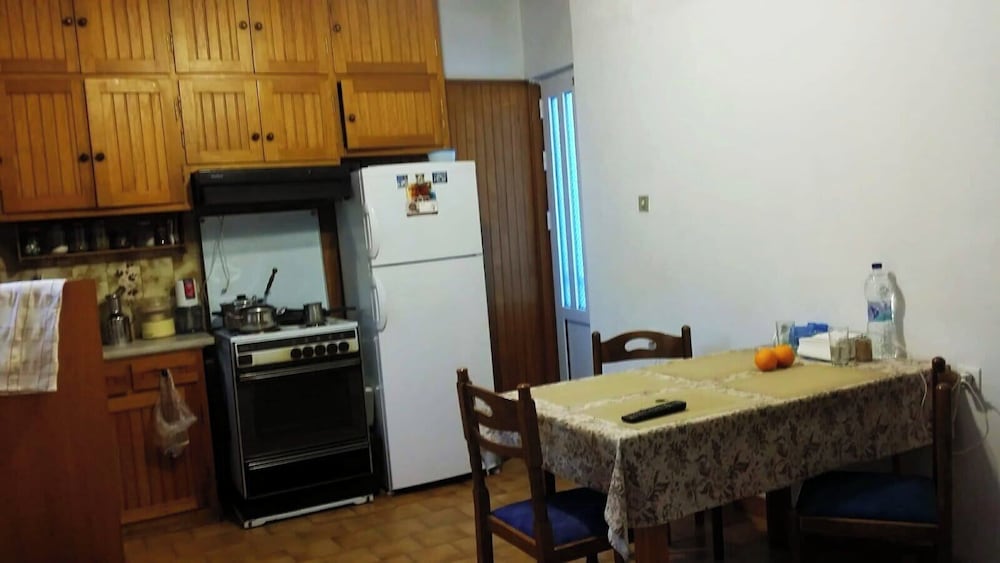 Cozy Grammatikou Home - Traditional Stay Parking