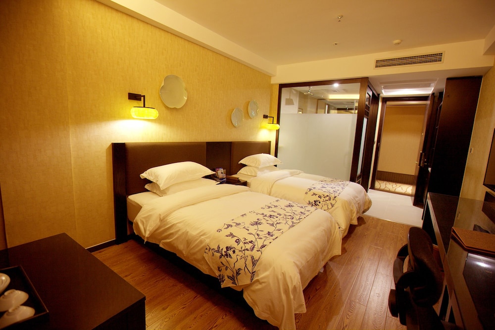 Jingdezhen CRYSTAL PUDI HOTEL