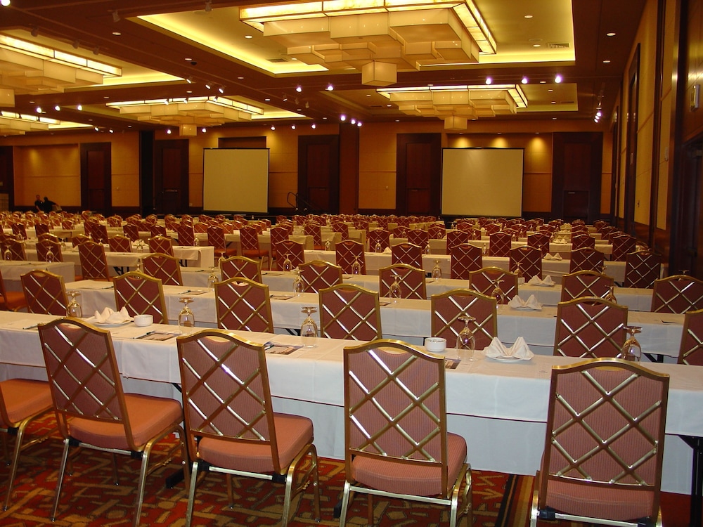 meeting & event spaces