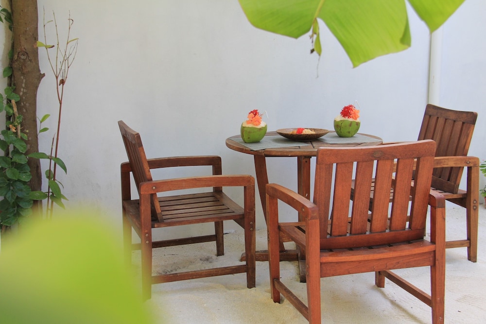 Dhivehi Experience