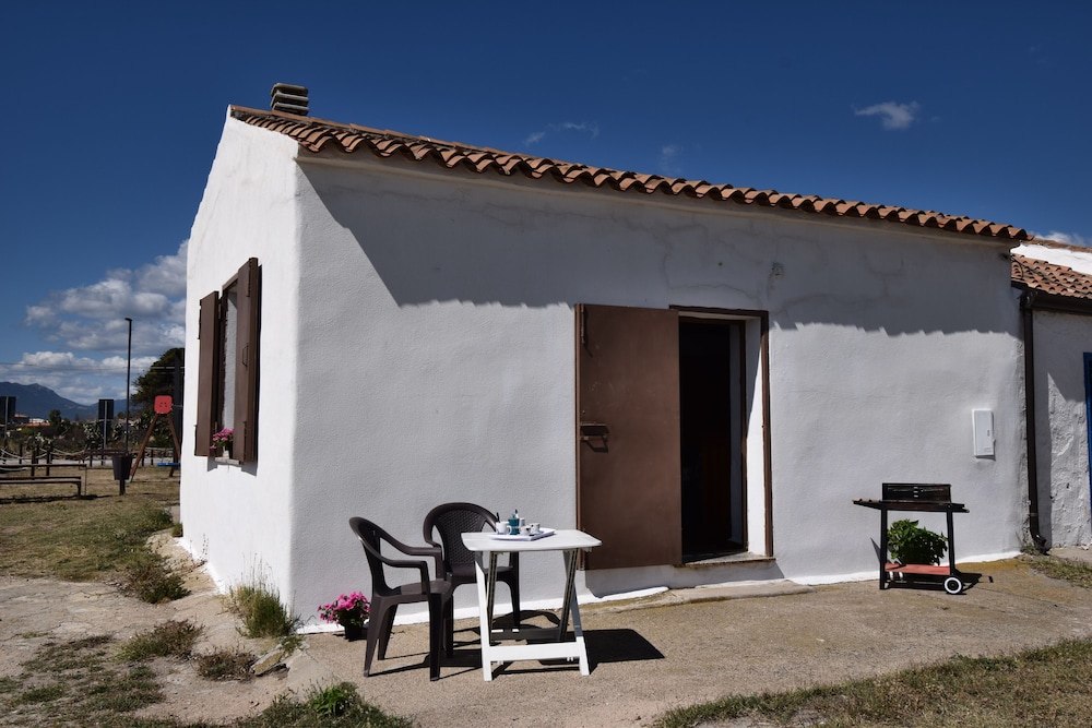House By The Sea