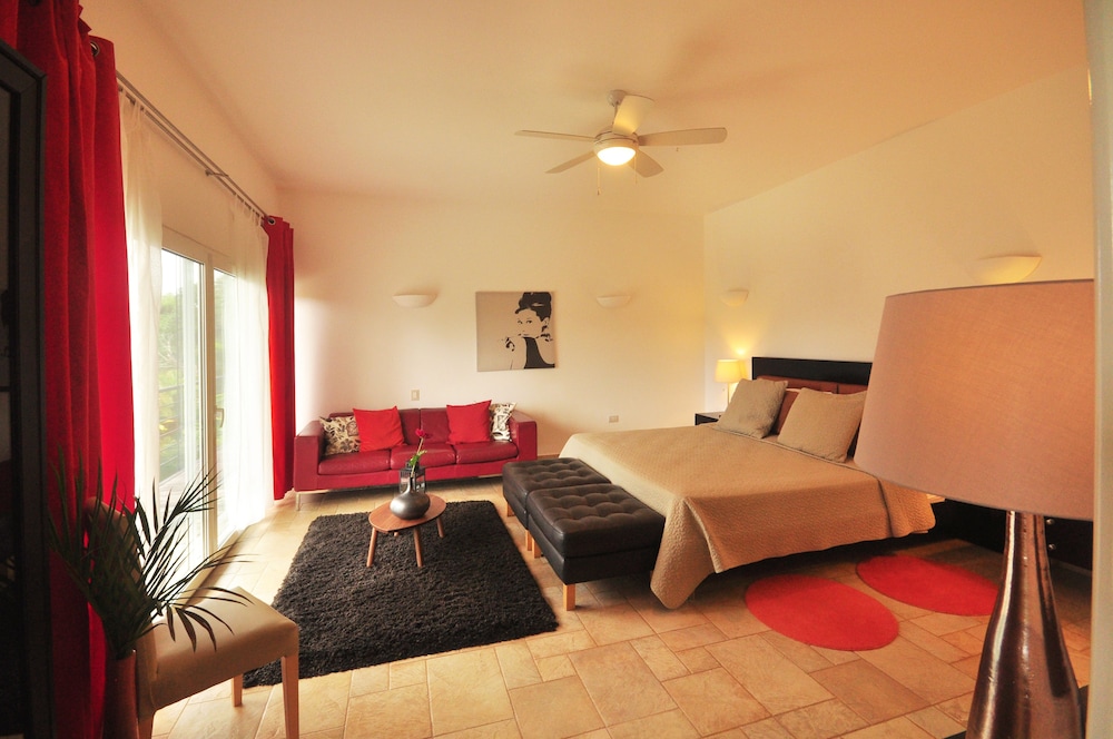 Instyle Residences at Seahorse Ranch Villa 118