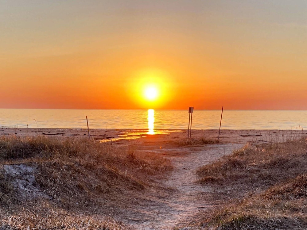 Welcoming Cottage Near the Sea-by Traum view 4