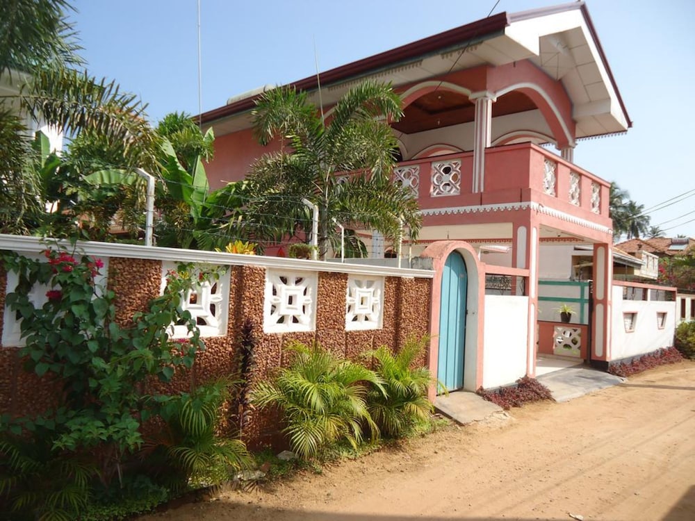 Cinnamon Holiday Village