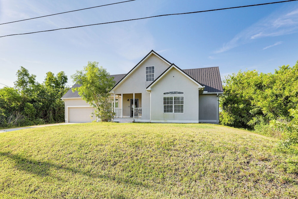 Remote-work Friendly: Lehigh Acres Family Home