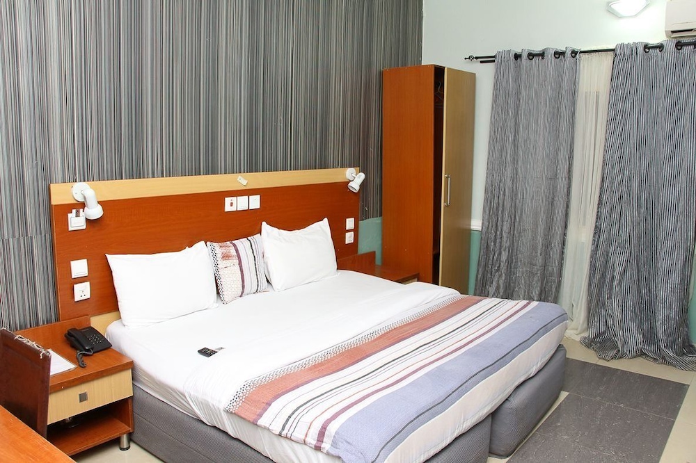Peace Royal Resort