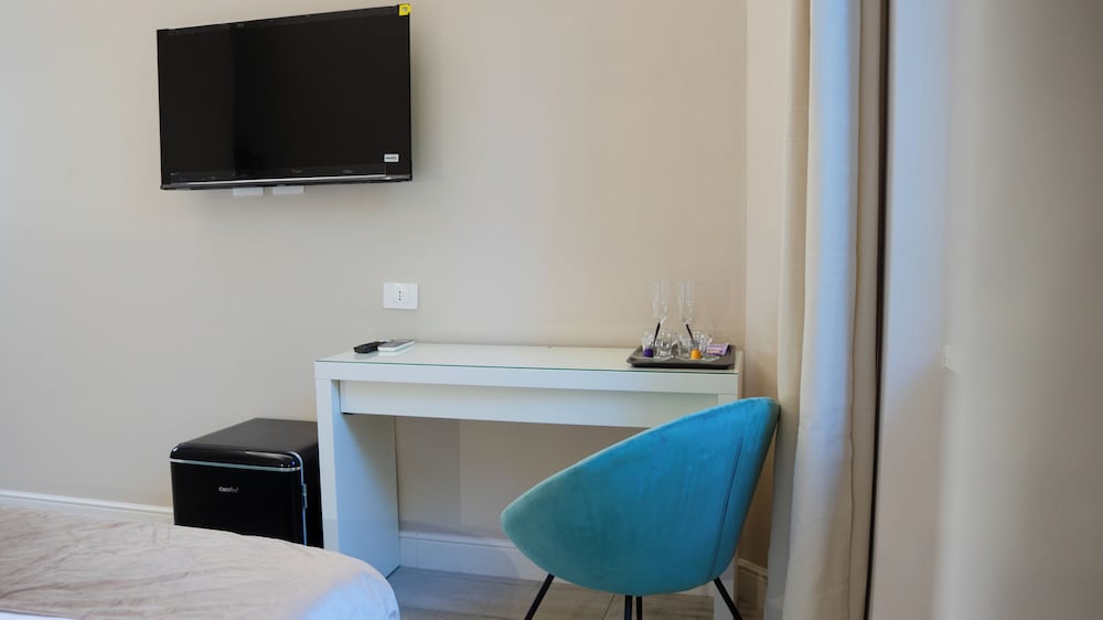 Suites 215 Colosseum - Guesthouse