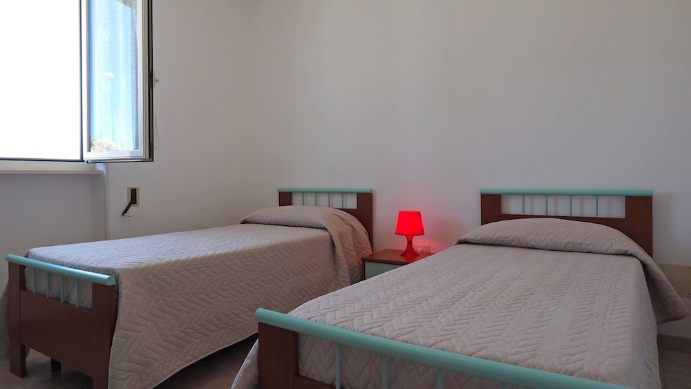 Villetta Torre Suda 2 - 6 Beds Just a few Meters From the sea