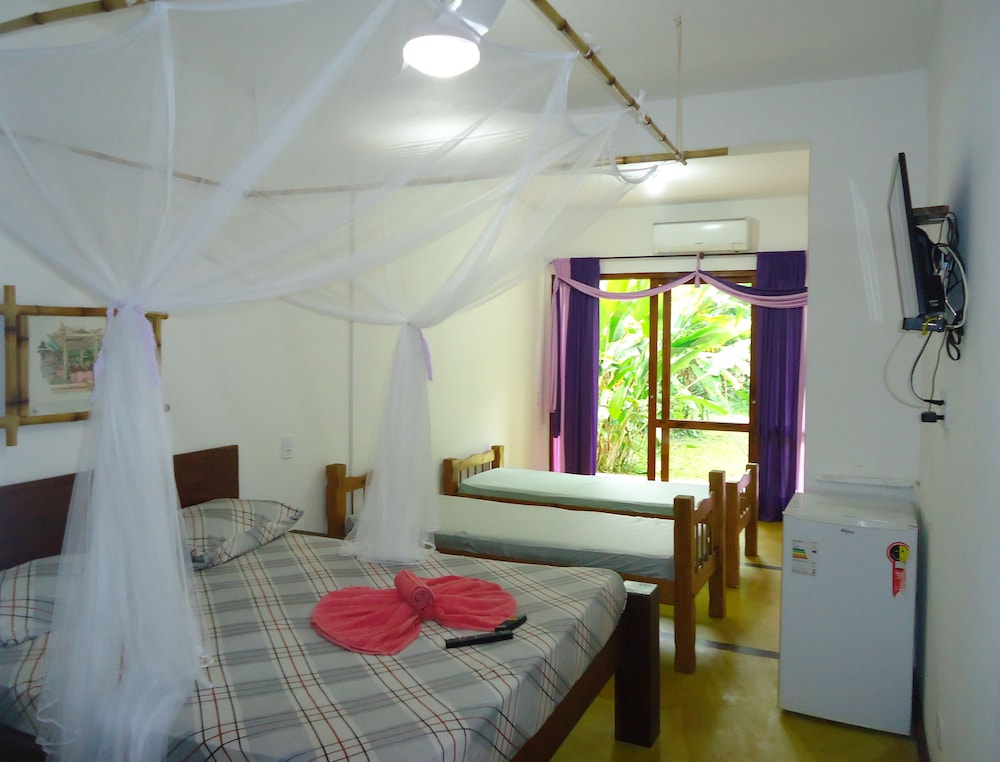 Bali Suites Itamambuca
