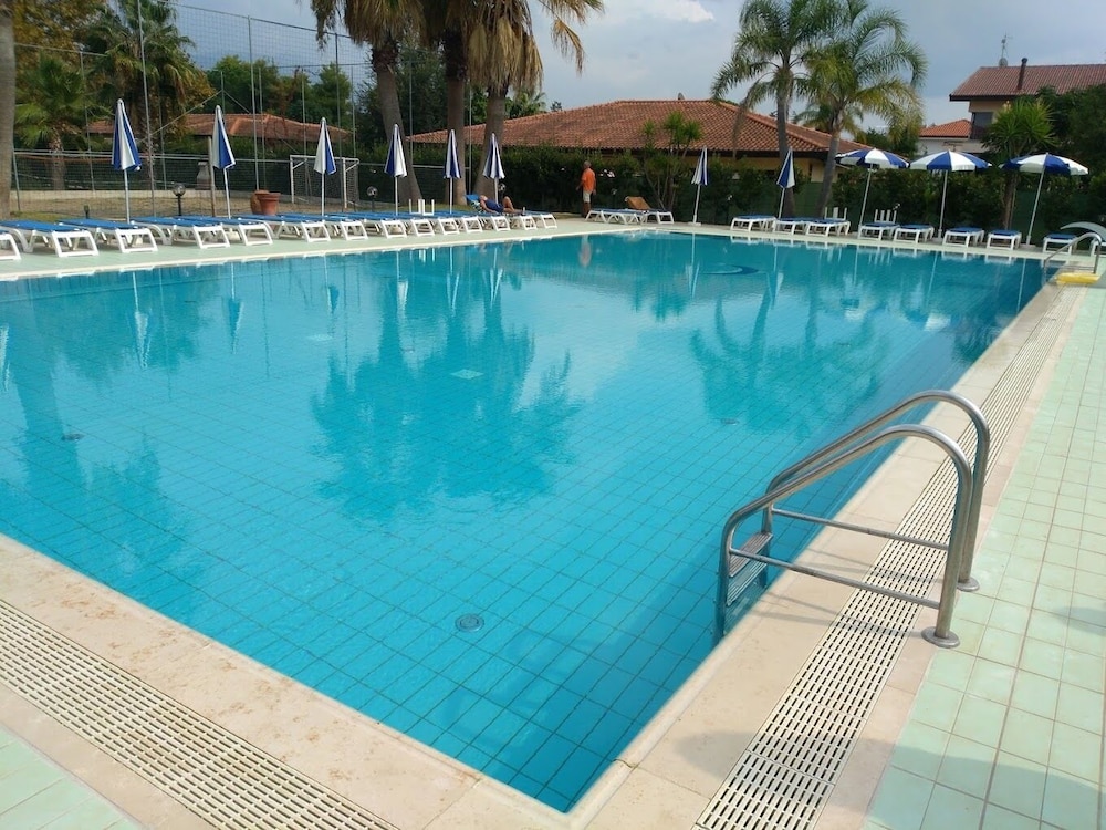 Exclusive Flats inside 4 Stars Resort