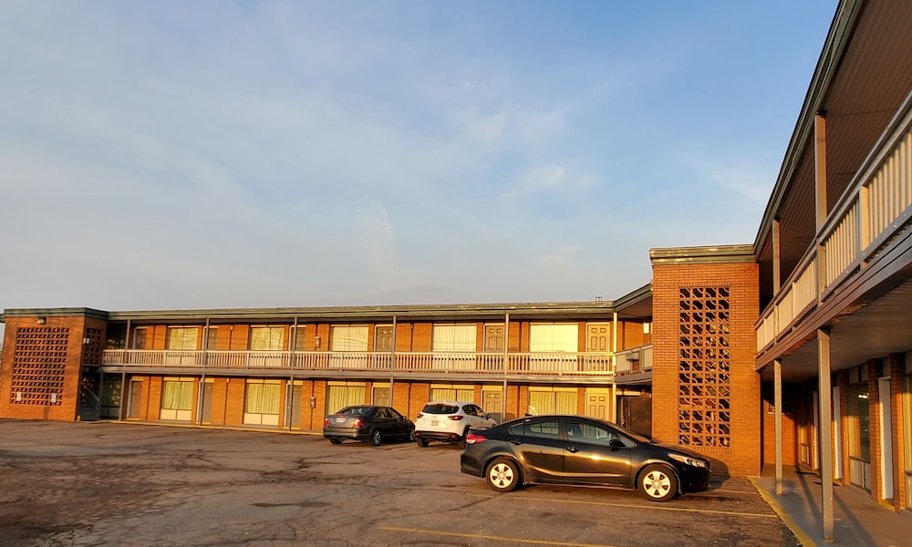 Royal Motel