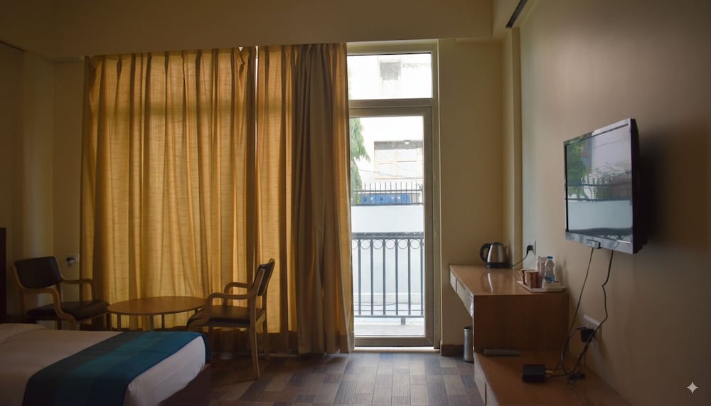 Hotel Metteyye Residency