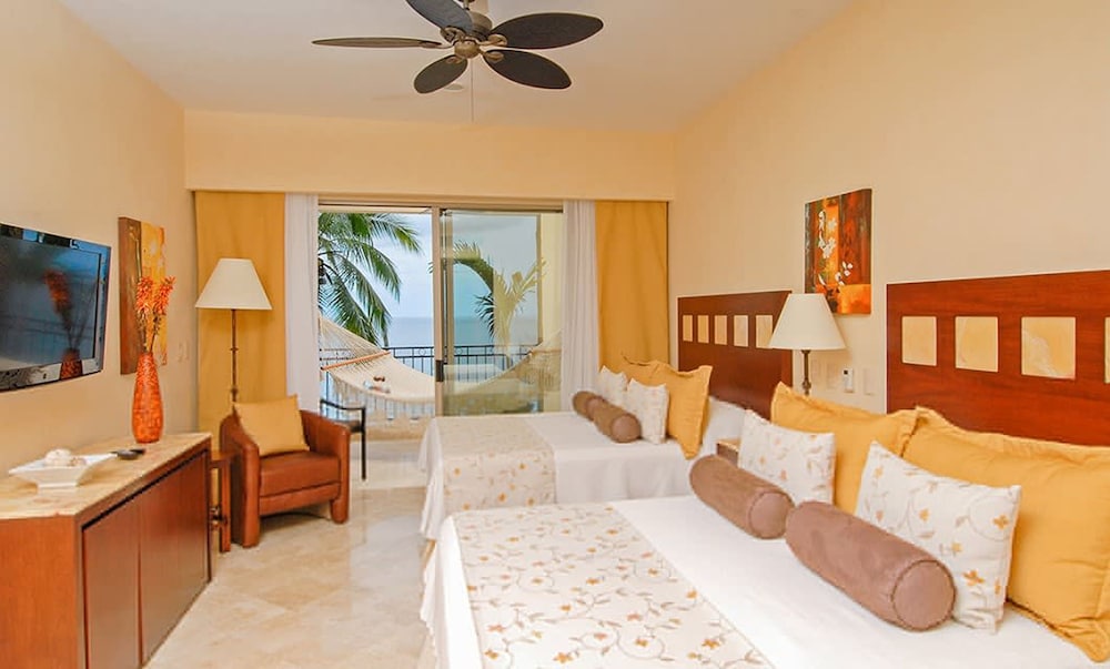 2BD Oceanview Suite Garza Blanca Puerto Vallarta