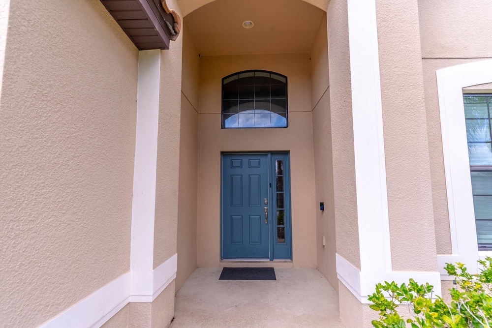 2614 Veranda Palms