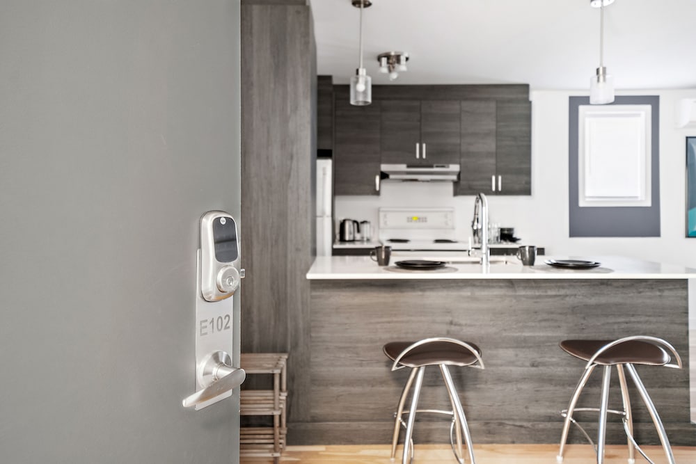 2251 Rue Lespérance - Image 2