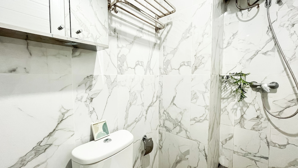 Modern Look Studio At Anwa Residence Apartment
