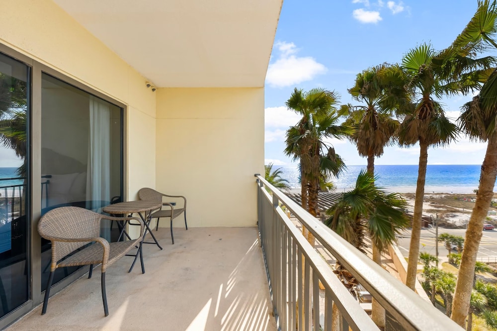 Origin at Seahaven by Panhandle Getaways