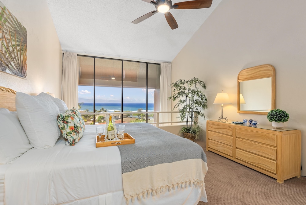 Kahana Villa E609 in Lahaina