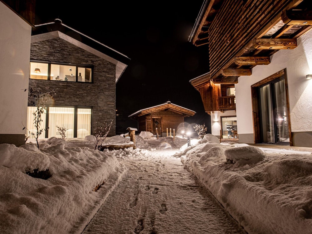 The Village - Chalet Stone House