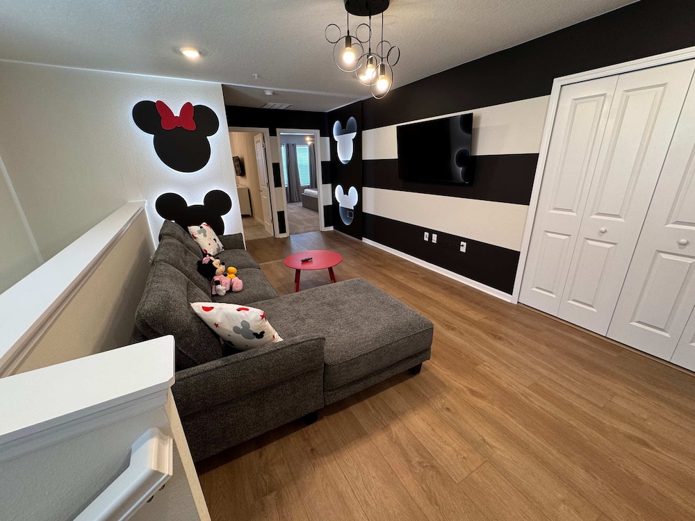 Magical 5BR w Pool Minutes From Disney 16161