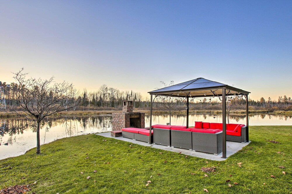 Cadillac Vacations - Sun-dappled Cadillac Gem w/ Kayaks  Grill! - Property Image 10