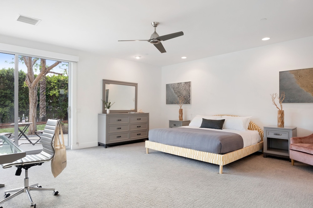 Polo Villa 7 by Avantstay Features Entertainer s Backyard Game Room 260316 5 Bedrooms