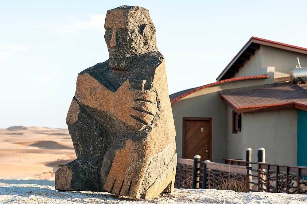 Desert Breeze Lodge