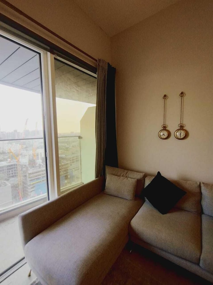 Stunning 1B With Balcony & City View - dubai