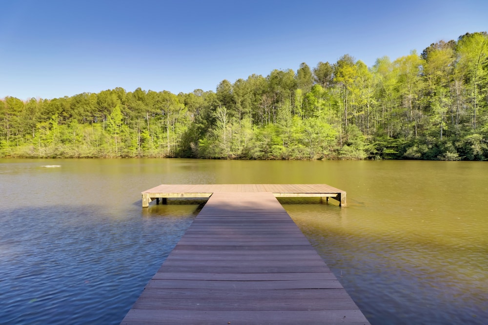 Fire Pit + Lake Access: Cabin Retreat in Heflin