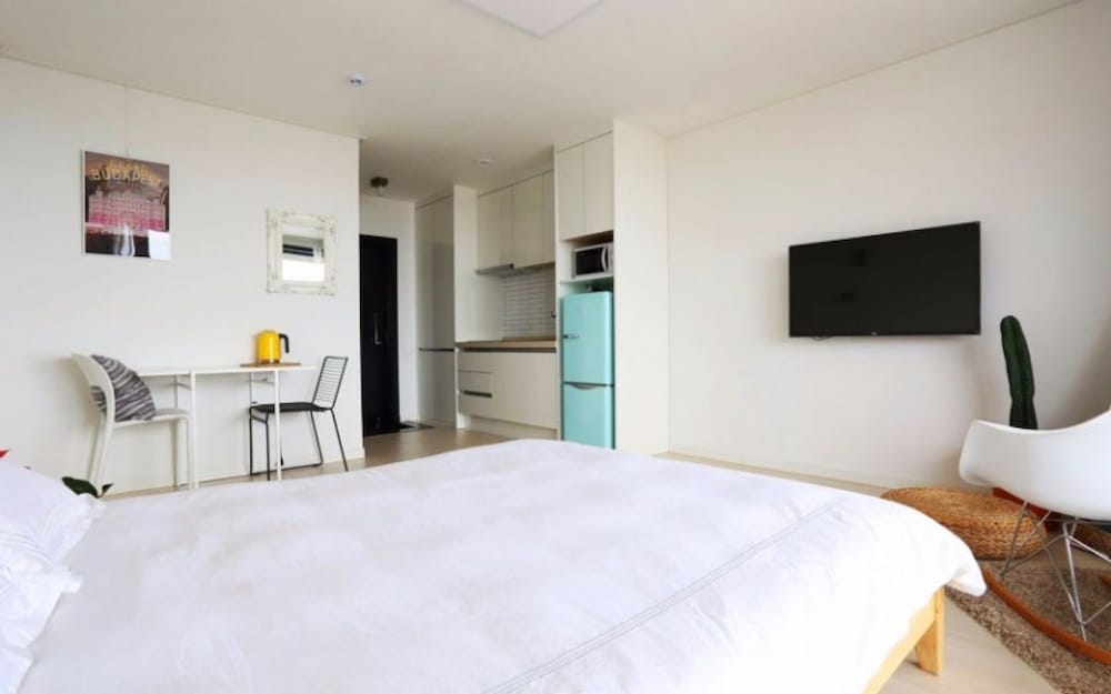 Pension Gonae 1101 Jeju view 4