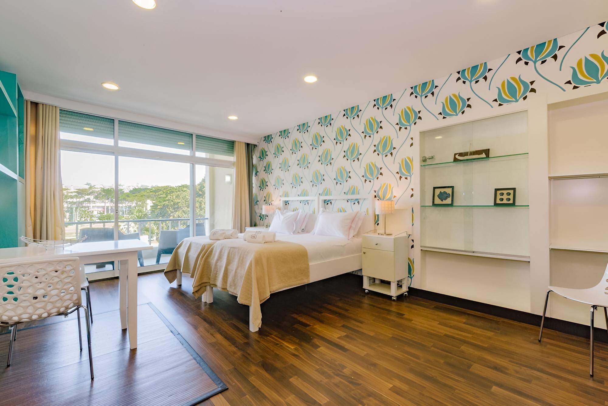 Estoril Beachfront - Balcony Studio 18 view 5
