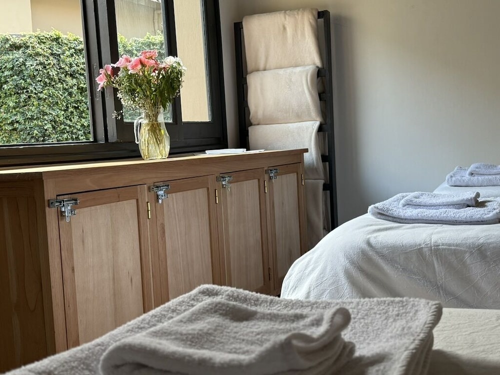 Clivias Hostel
