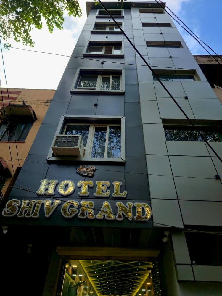 Hotel Shiv Grand SV