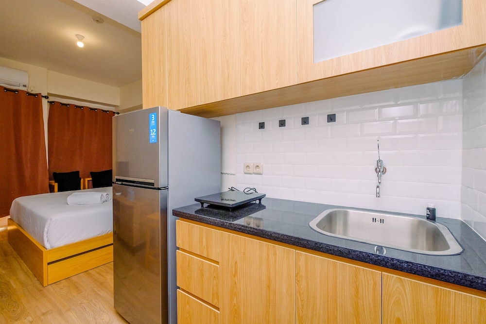 Warm and Cozy Living Studio Apartment Podomoro Golf View