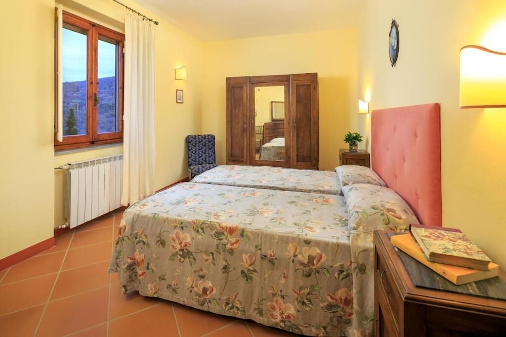 Stefano Resort