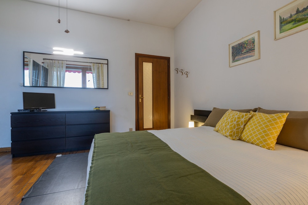 Adriano Apartment by Wonderful Italy