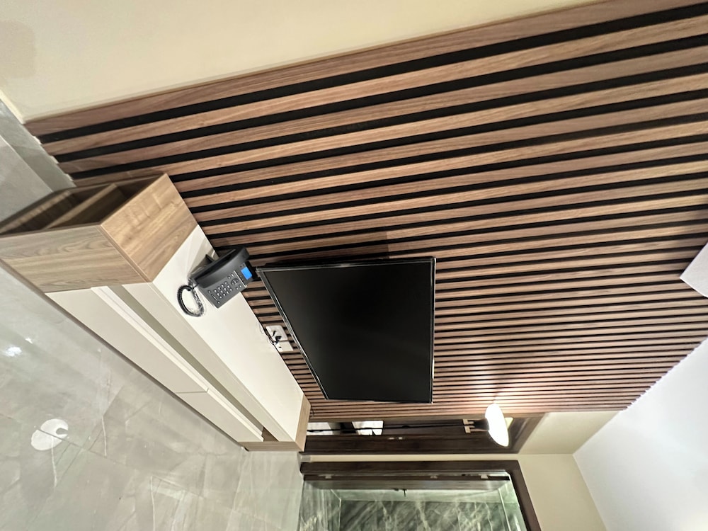 Charming Amman Apartent With Modern Amenities