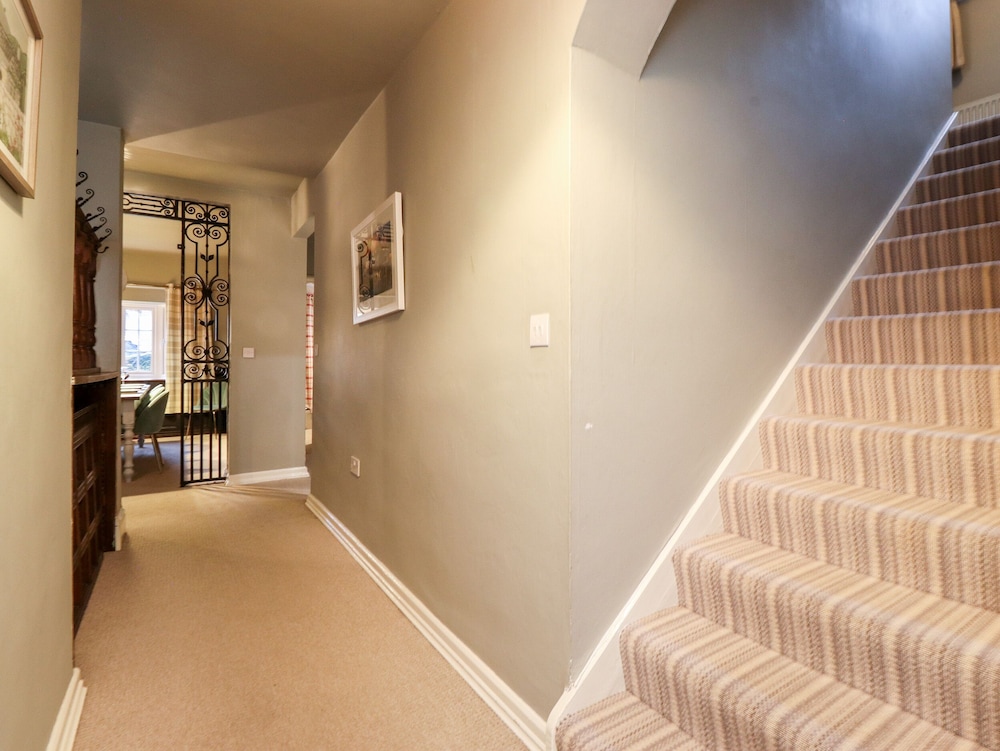 Grey Walls